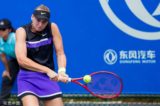 他们通过反 他们通过反