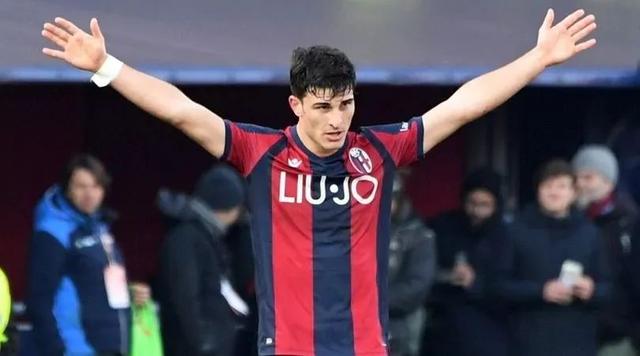 路有巨大影 路有巨大影