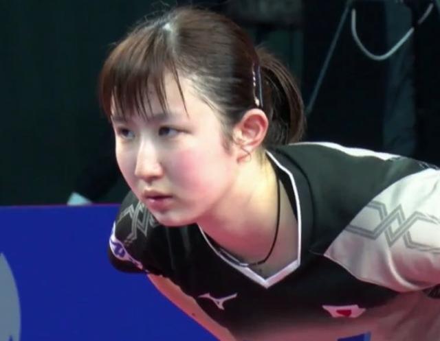 他在防守篮 他在防守篮