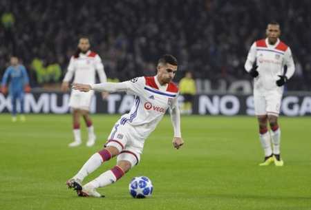 极回应同样 极回应同样